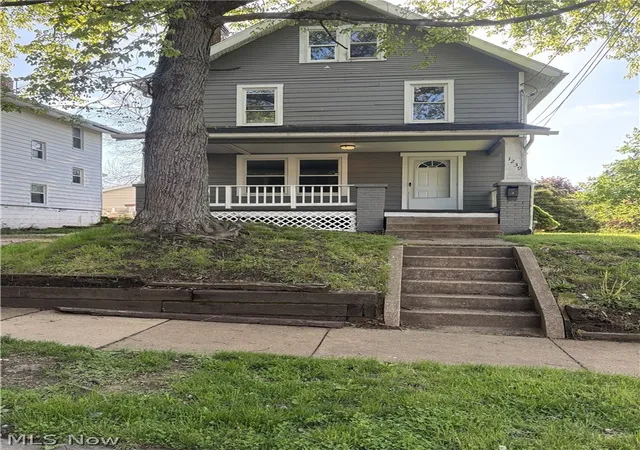 Photo 1 of Single family home for sale at 1239 Pondview Ave, Akron, OH 44305 | MLS# 5206886 | Listing updated on 2026-08-25