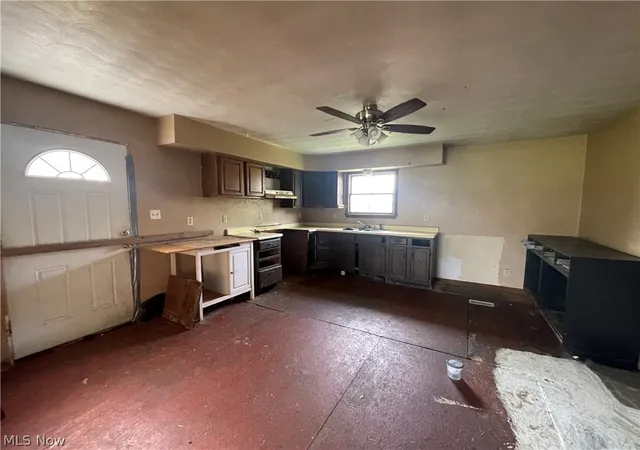 Homes for sale in Salineville, OH | 311 State Route 164, Salineville, OH 43945 | MLS# 5207677