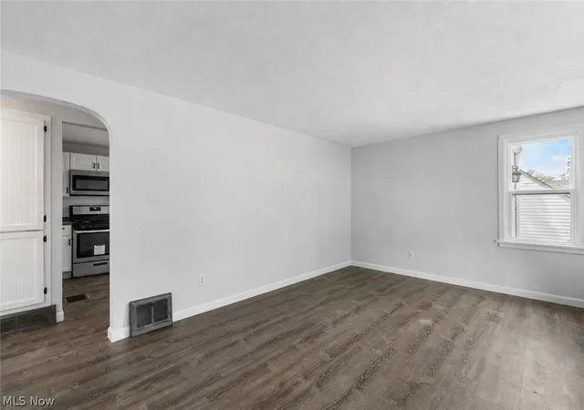 2nd image of 1514 37th St Nw, Canton, OH 44709 | MLS# 5207487