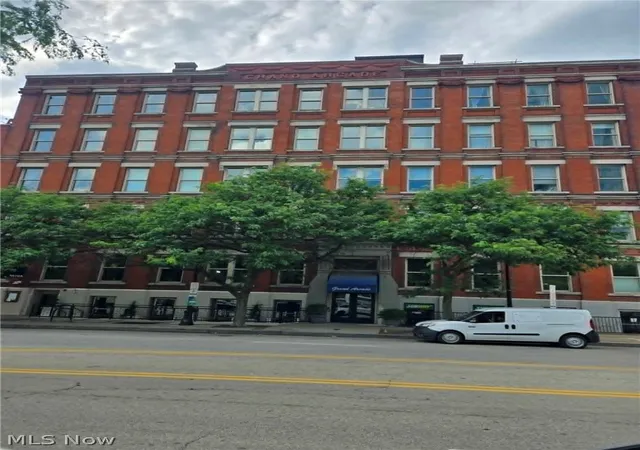 Homes for sale in Cleveland, OH | 408 W Saint Clair Ave #311, Cleveland, OH 44113 | MLS# 5207413