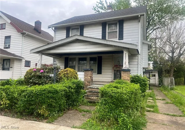 Homes for sale in Cleveland, OH | 987 E 129th St, Cleveland, OH 44108 | MLS# 5207099