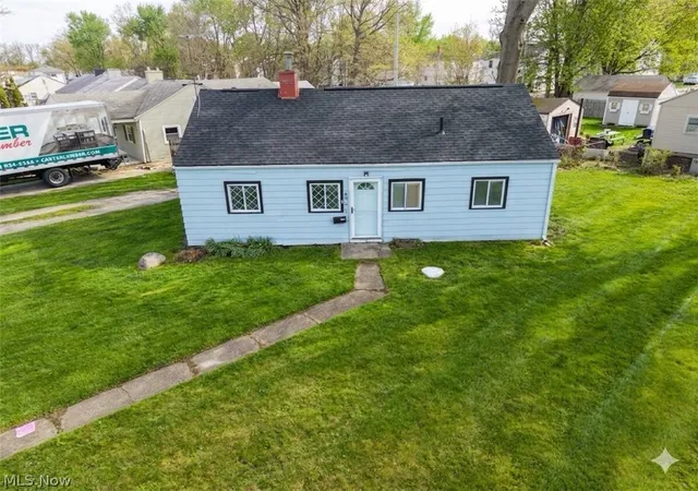 Homes for sale in Lorain, OH | 4061 Gregus Ave, Lorain, OH 44055 | MLS# 5207445