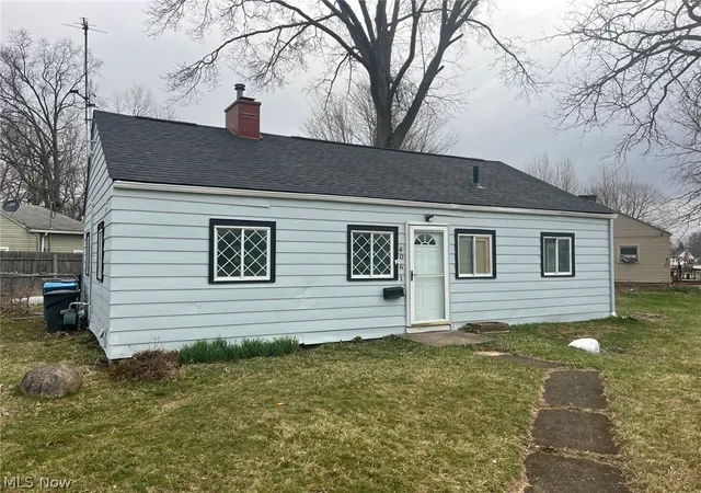Homes for sale in Lorain, OH | 4061 Gregus Ave, Lorain, OH 44055 | MLS# 5207445