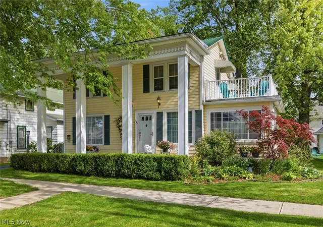 Homes for sale in New London, OH | 127 E Main St, New London, OH 44851 | MLS# 5207592