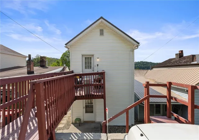 4th image of 715 N Zane Hwy, Martins Ferry, OH 43935 | MLS# 5207837