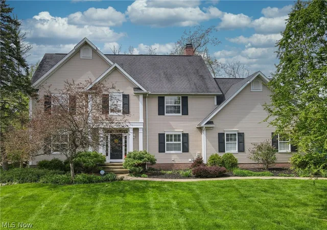 1st image of 30 Blackberry Dr, Hudson, OH 44236 | MLS# 5207693