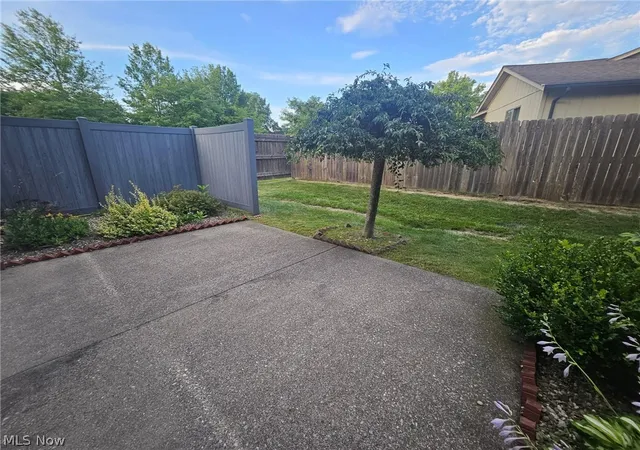 2nd image of 19281 Idlewood Trl, Strongsville, OH 44149