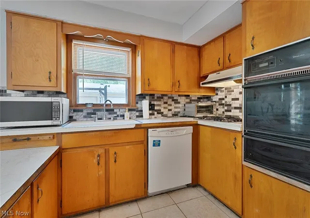 4th image of 4285 Kerrybrook Dr, Youngstown, OH 44511 | MLS# 5207749
