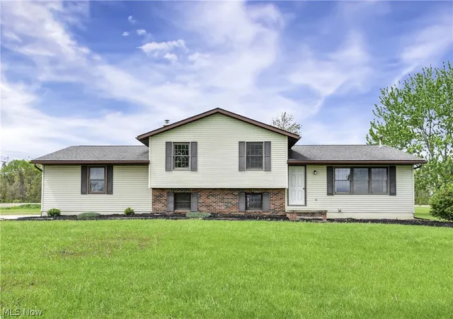 Homes for sale in Homerville, OH | 9550 Spencer Rd, Homerville, OH 44235 | MLS# 5207532