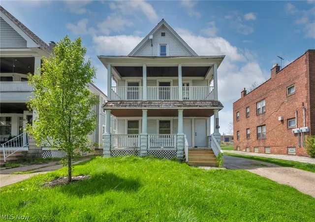 Homes for sale in Cleveland, OH | 1516 W 116th St, Cleveland, OH 44102 | MLS# 5207865
