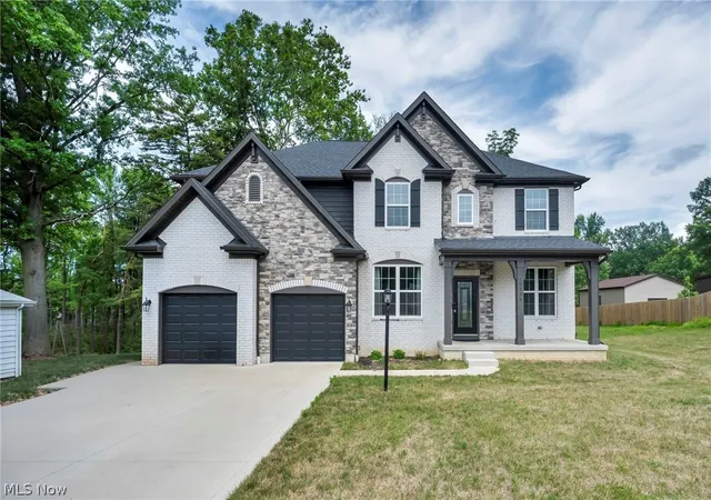 2nd image of 19736 Westwood Dr, Strongsville, OH 44149 | MLS# 5207997