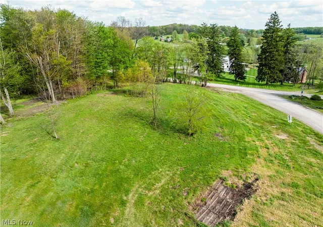 Homes for sale in Dundee, OH | 8089 Nebraska Rd Nw, Dundee, OH 44624 | MLS# 5208102