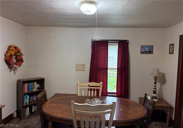 Photo 4 of Sale Pending at 1546 White Ave, Akron, OH 44307 | MLS# 5208147 | Listing updated on 2026-07-08