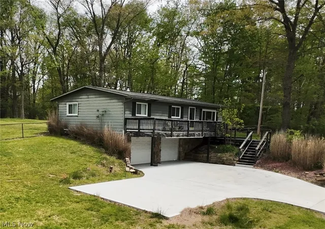 Homes for sale in Millersburg, OH | 2065 W Buckhorn Dr, Millersburg, OH 44654 | MLS# 5207391