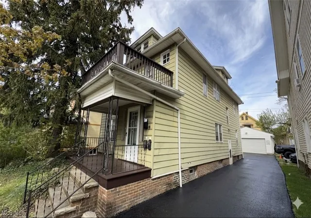 Homes for sale in Cleveland Heights, OH | 2201 Oakdale Rd, Cleveland Heights, OH 44118 | MLS# 5208199