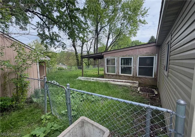 Homes for sale in East Liverpool, OH | 16816 Andrews Ave, East Liverpool, OH 43920 | MLS# 5207860