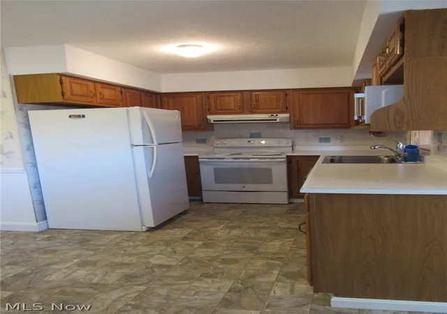 4th image of 7 Meadowlawn Dr #19, Mentor, OH 44060 | MLS# 5208234
