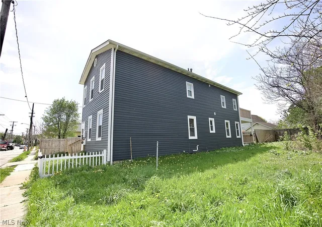 Homes for sale in Cleveland, OH | 3404 W 49Th St, Cleveland, OH 44102 | MLS# 5207175