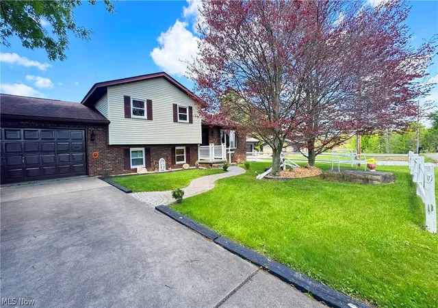 Homes for sale in Dillonvale, OH | 25 Oak Dr, Dillonvale, OH 43917 | MLS# 5205009