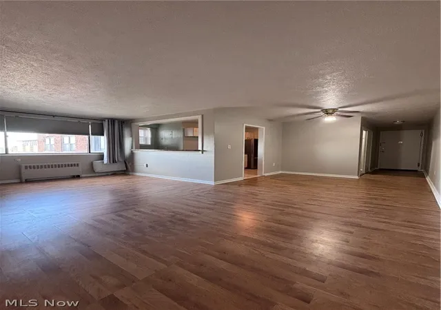 Homes for sale in Lakewood, OH | 11720 Edgewater Dr, Lakewood, OH 44107