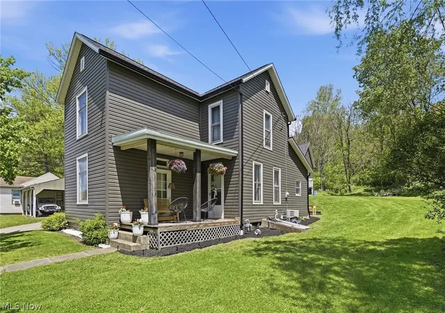 Photo 2 of Single family home for sale at 437 N 8th Street, Mcconnelsville, OH 43756 | MLS# 5205568 | Listing updated on 2026-06-23