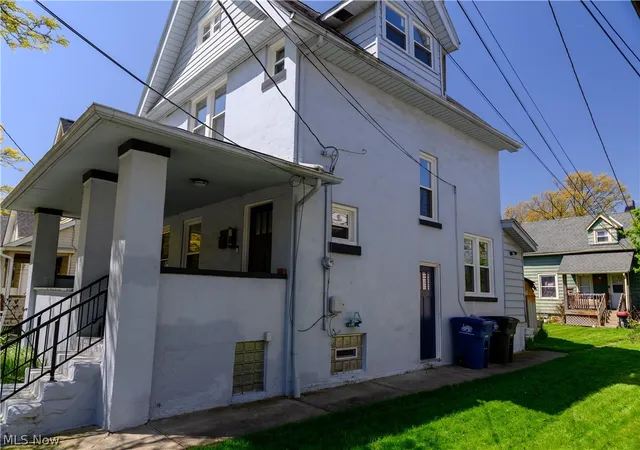 2nd image of 2016 Halstead Ave, Lakewood, OH 44107 | MLS# 5208043