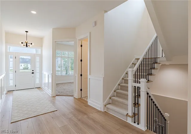 3rd image of 570 Magnolia Ct, Cleveland, OH 44143 | MLS# 5207738