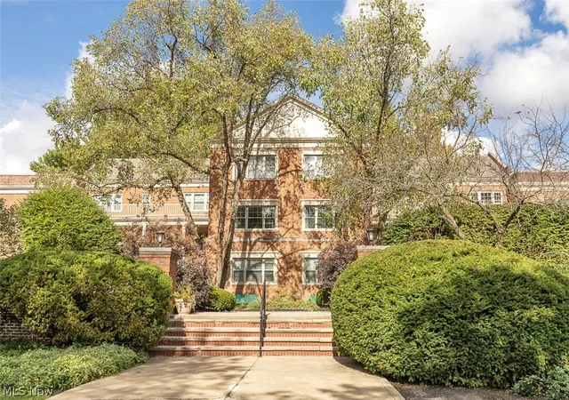 Homes for sale in Shaker Heights, OH | 15825 Van Aken Blvd #105W, Shaker Heights, OH 44120 | MLS# 5208418