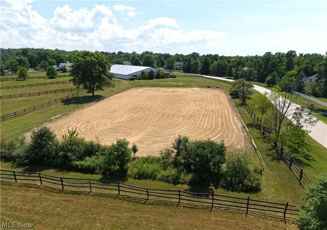 Photo 1 of Single family home for sale at 10286 Wilson Mills Rd, Chardon, OH 44024 | MLS# 5208210 | Listing updated on 2026-10-07