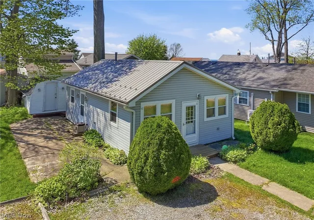 1st image of 5755 Lake Rd W #6, Ashtabula, OH 44004 | MLS# 5208078