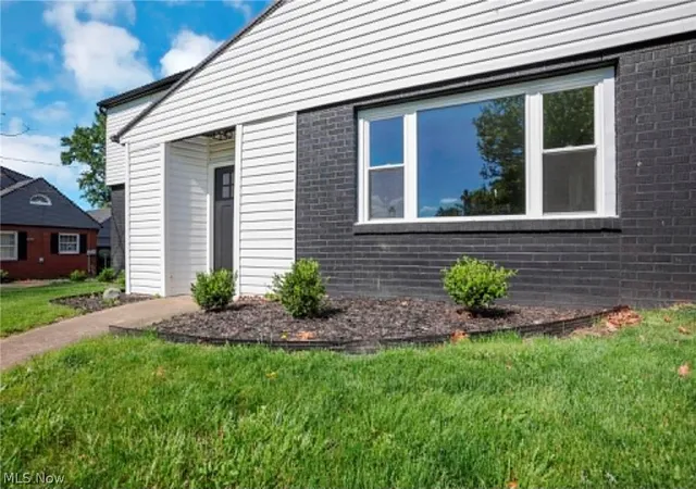Homes for sale in Zanesville, OH | 1425 Marion Ave, Zanesville, OH 43701 | MLS# 5208444