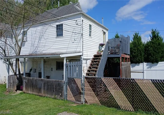Homes for sale in Parkersburg, WV | 2901 27th Street, Parkersburg, WV 26104 | MLS# 5208493