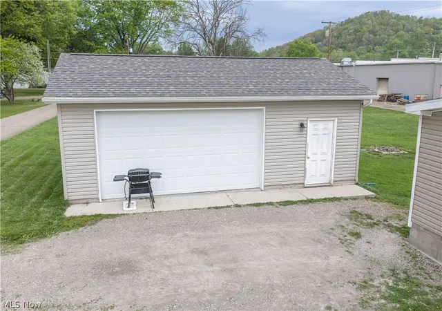 Homes for sale in New Philadelphia, OH | 2195 James St Se, New Philadelphia, OH 44663 | MLS# 5208576