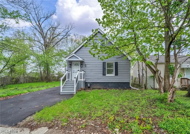Homes for sale in Cleveland, OH | 4441 E 144th St, Cleveland, OH 44128 | MLS# 5208265