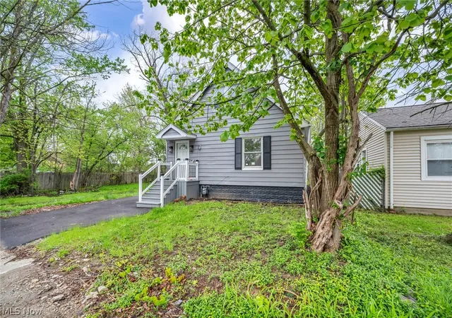 Homes for sale in Cleveland, OH | 4441 E 144Th St, Cleveland, OH 44128 | MLS# 5208265