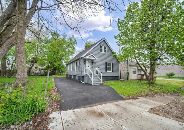 Homes for sale in Cleveland, OH | 4441 E 144Th St, Cleveland, OH 44128 | MLS# 5208265