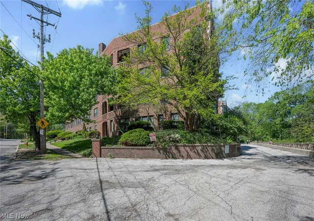21st image of 11430 Cedar Glen #B5, Cleveland, OH 44106 | MLS# 5199735