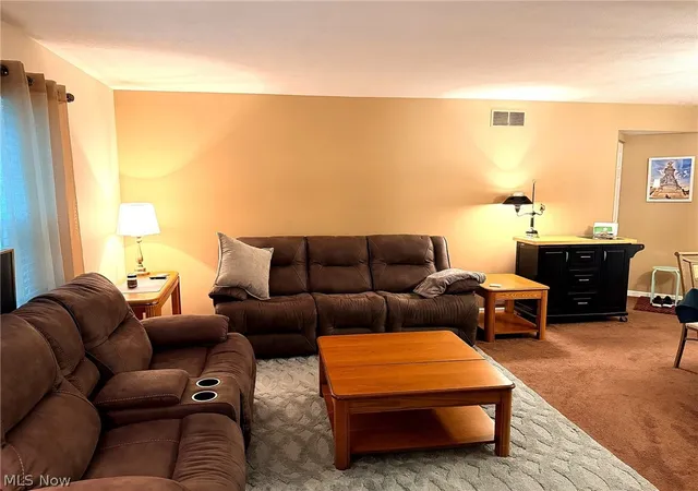 3rd image of 6799 Tippecanoe Rd, Canfield, OH 44406