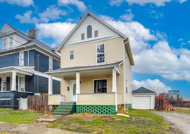 Photo 1 of Single family home for sale at 1607 9th Street SW, Canton, OH 44706 | MLS# 5208105 | Listing updated on 2026-09-30