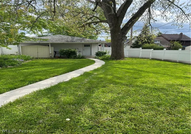 Photo 4 of Sale Pending at 5911 Velma Ave, Cleveland, OH 44129 | MLS# 5208749 | Listing updated on 2026-08-04