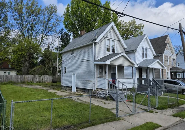 Homes for sale in Cleveland, OH | 2048 W 105th St, Cleveland, OH 44102 | MLS# 5207132