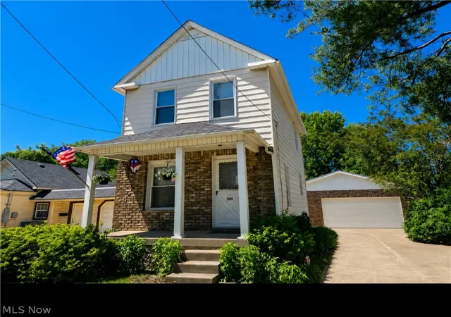 Photo 1 of Sale Pending at 2446 Vestal Rd, Youngstown, OH 44509 | MLS# 5196975 | Listing updated on 2026-06-26