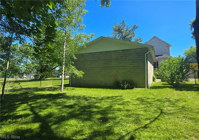 Photo 23 of Sale Pending at 2446 Vestal Rd, Youngstown, OH 44509 | MLS# 5196975 | Listing updated on 2026-06-26