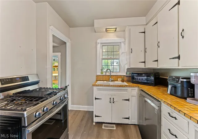 5th image of 51 Renwick Dr, Youngstown, OH 44514 | MLS# 5208755