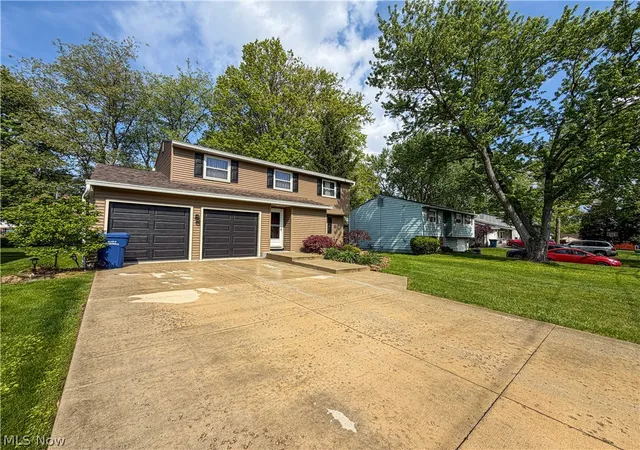 Photo 2 of Single family home for sale at 724 Indiana Ave, Mc Donald, OH 44437 | MLS# 5207966 | Listing updated on 2026-08-01