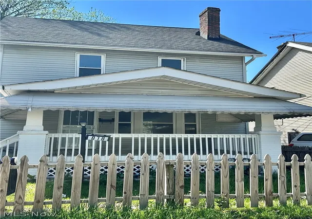 Homes for sale in Cleveland, OH | 878 E 130th St, Cleveland, OH 44108 | MLS# 5208874
