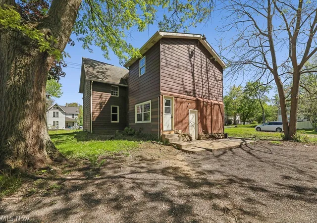 3rd image of 523 Franklin Ave, Salem, OH 44460 | MLS# 5208149