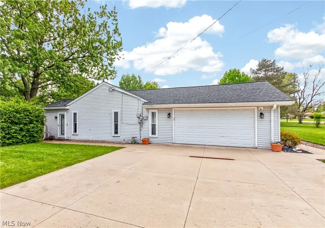 Homes for sale in North Royalton, OH | 9205 W 130th St, North Royalton, OH 44133 | MLS# 5208856