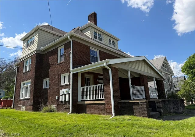 2nd image of 160 Hager St, Hubbard, OH 44425 | MLS# 5209060