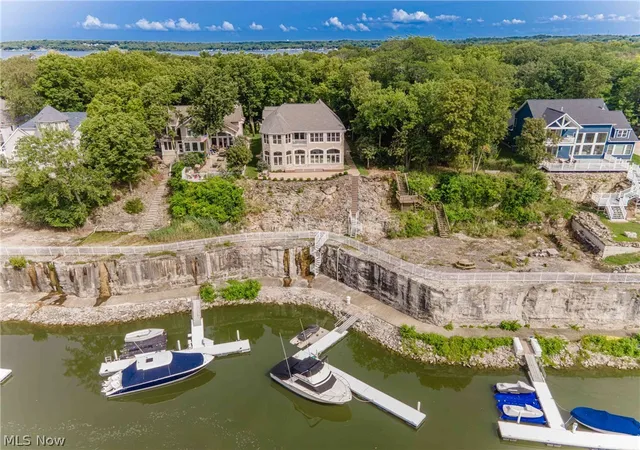Photo 2 of Single family home for sale at 3706 E Baycliffs Dr, Lakeside Marblehead, OH 43440 | MLS# 5202871 | Listing updated on 2026-08-21